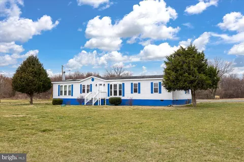 570 Ebenezer Church, Hague, VA 22469