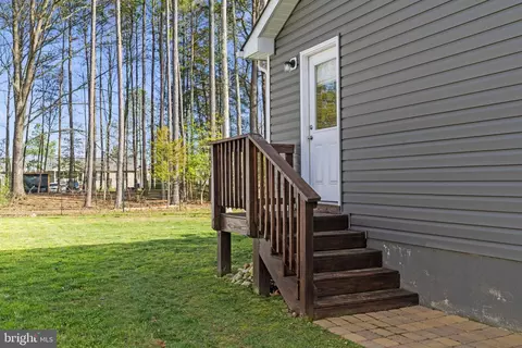 92 Rustic Ln, Colonial Beach, VA 22443 photo 23