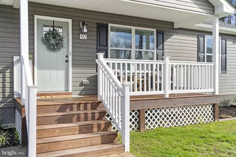 92 Rustic Ln, Colonial Beach, VA 22443 photo 3