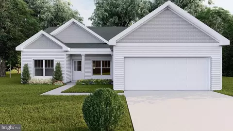 94 Lee St, Colonial Beach, VA 22443