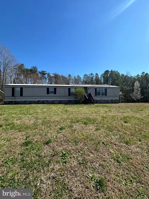 167 Granville, Hague, VA 22469