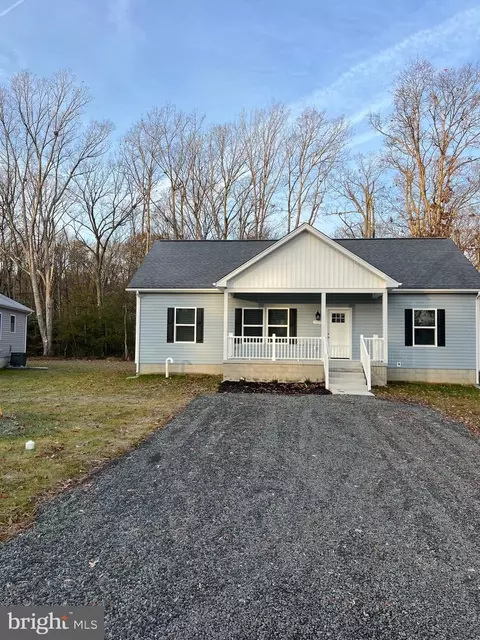 14 Azalea Way, Colonial Beach, VA 22443