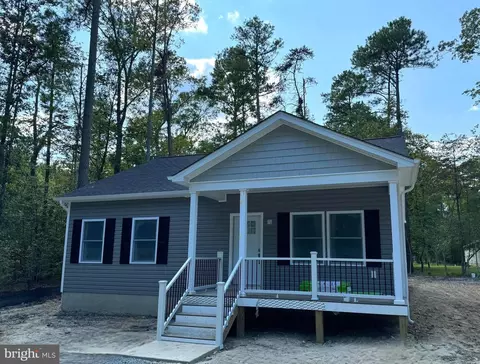 643 Forest Grove Rd, Colonial Beach, VA 22443