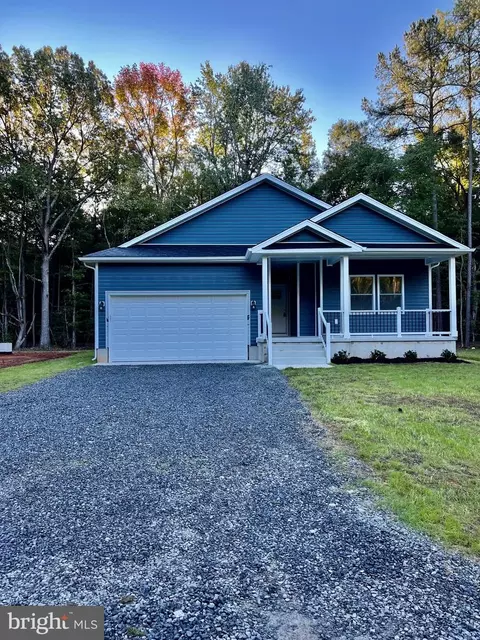 366 Circle Ln, Colonial Beach, VA 22443