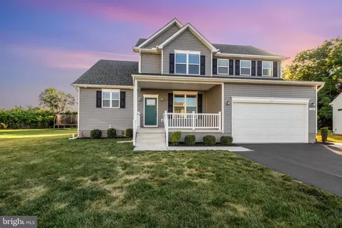 139 Creek Curve Dr, Colonial Beach, VA 22443