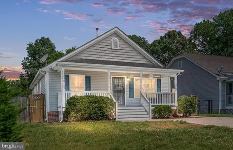 107 2nd St, Colonial Beach, VA 22443