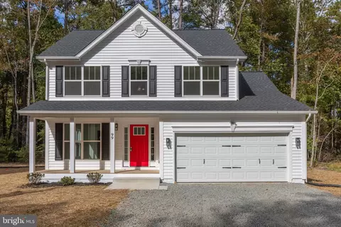 328 Circle Ln, Colonial Beach, VA 22443