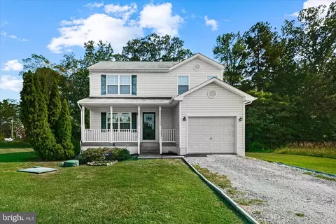 1440 S Glebe Rd, Montross, VA 22520