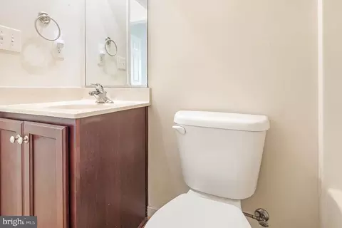 1065 Lakeview Dr, Colonial Beach, VA 22443 photo 13