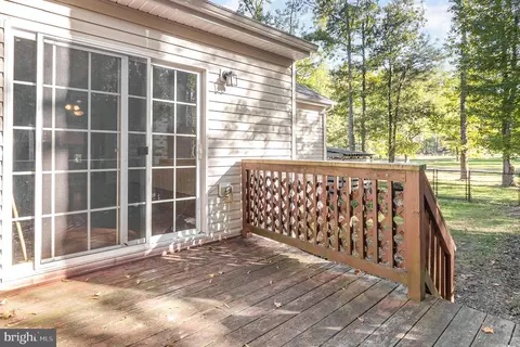 1065 Lakeview Dr, Colonial Beach, VA 22443 photo 21