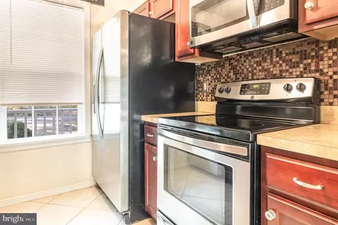 1065 Lakeview Dr, Colonial Beach, VA 22443 photo 7