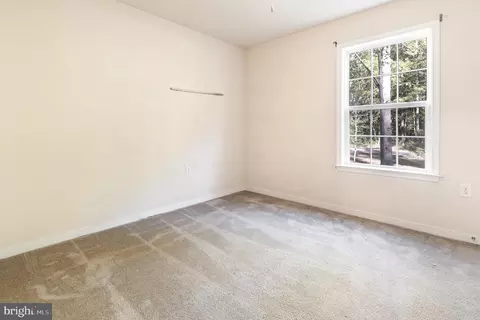 1065 Lakeview Dr, Colonial Beach, VA 22443 photo 15