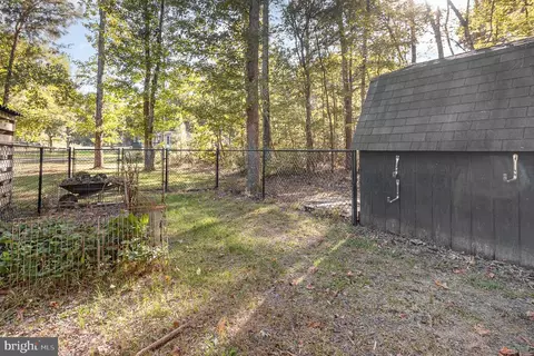 1065 Lakeview Dr, Colonial Beach, VA 22443 photo 25