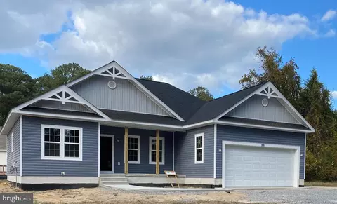 369 S Glebe, Montross, VA 22520