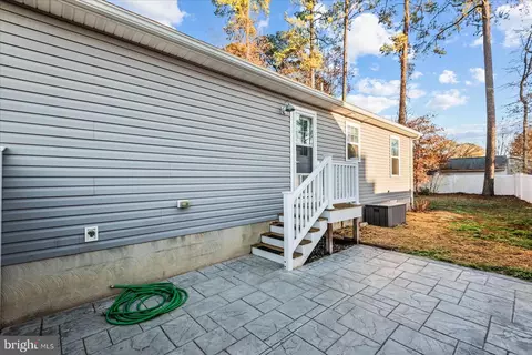 Exterior - 308 3rd St, Colonial Beach, VA 22443 photo 6 of 9
