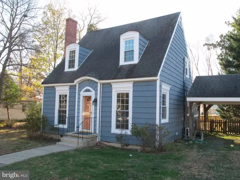 230 Livingstone St, Colonial Beach, VA 22443