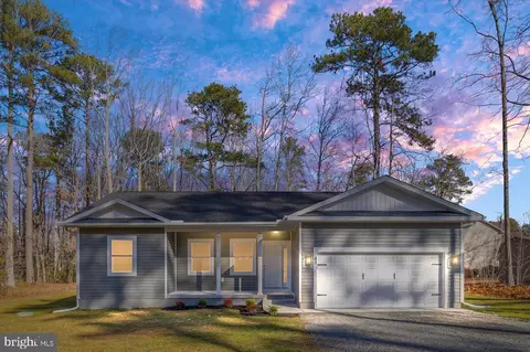 45 Colony Way, Montross, VA 22520