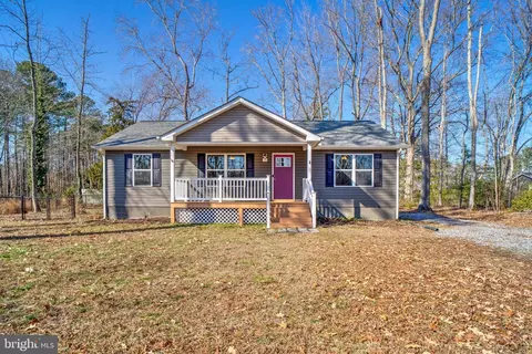 13 Heritage Ln, Colonial Beach, VA 22443