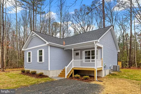 114 Azalea Way, Colonial Beach, VA 22443
