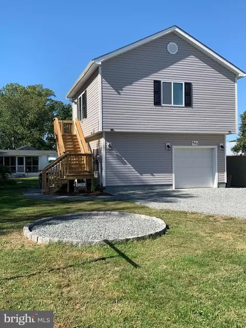 405 Marshall Ave, Colonial Beach, VA 22443