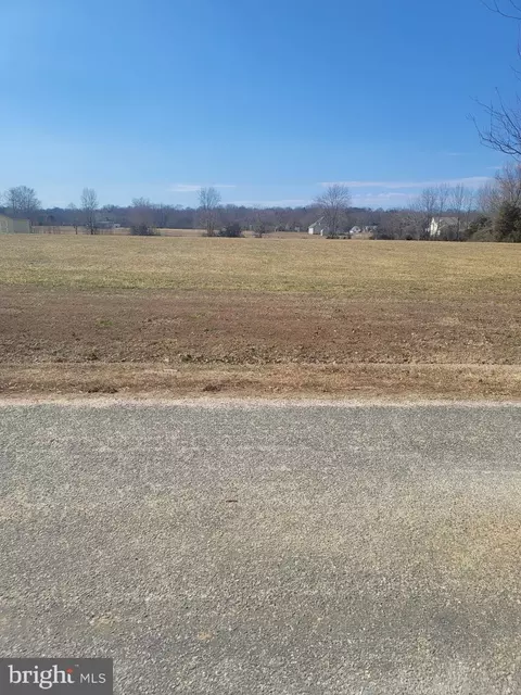 38 Nomini Bay Dr, Montross, VA 22520