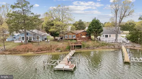 15 Glebe Ct, Montross, VA 22520