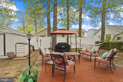 Exterior - 18 2nd St, Colonial Beach, VA 22443 photo 6 of 7