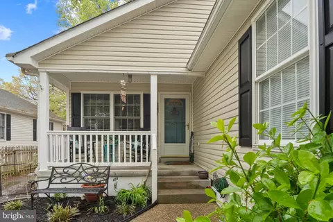 Exterior - 18 2nd St, Colonial Beach, VA 22443 photo 2 of 7