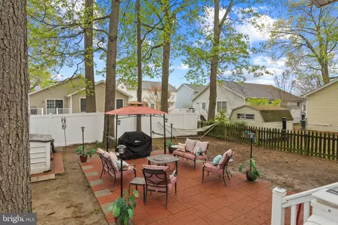 Exterior - 18 2nd St, Colonial Beach, VA 22443 photo 5 of 7