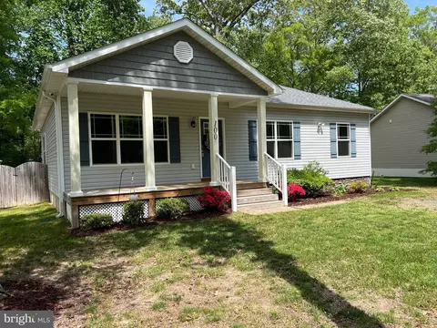 100 Fort King Dr, Colonial Beach, VA 22443