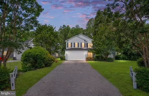 145 12th St, Colonial Beach, VA 22443