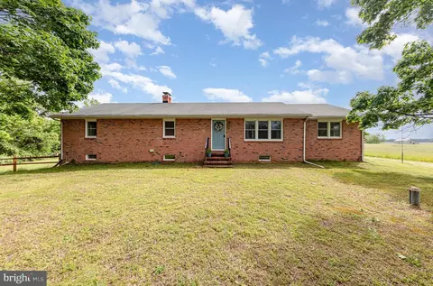 24065 Kings, Warsaw, VA 22572