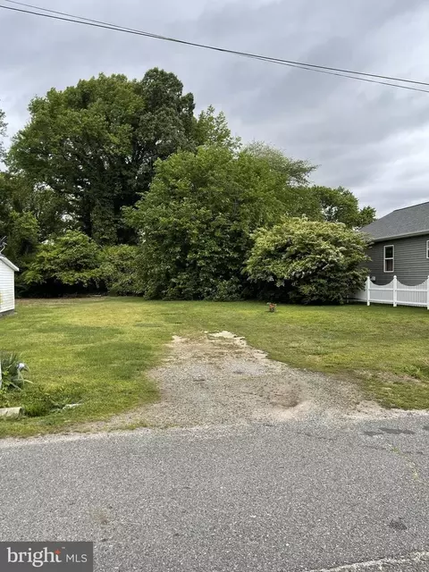 Kintz Street, Colonial Beach, VA 22443