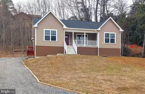 336 American Dr, Montross, VA 22520