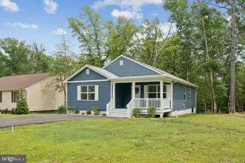 16 Placid Rd, Colonial Beach, VA 22443