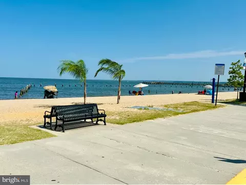 View/Area - 301 3rd St, Colonial Beach, VA 22443 photo 4 of 5