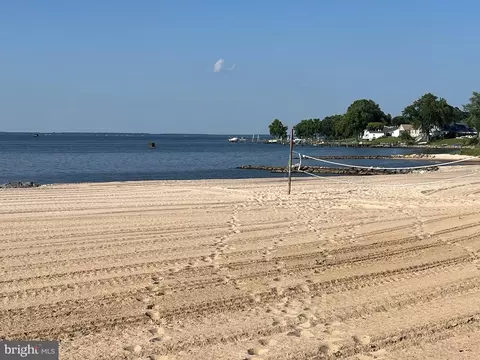 View/Area - 237 Nicholson Dr, Colonial Beach, VA 22443 photo 2 of 2