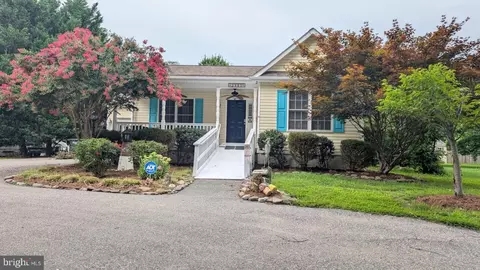 2905 Wakefield St, Colonial Beach, VA 22443