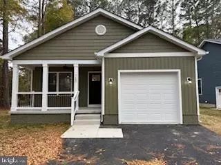 768 N Glebe Rd, Montross, VA 22520