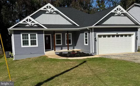 145 Azure Dr, Colonial Beach, VA 22443
