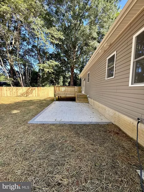 Exterior - 77 Forest Grv, Colonial Beach, VA 22443 photo 10 of 18