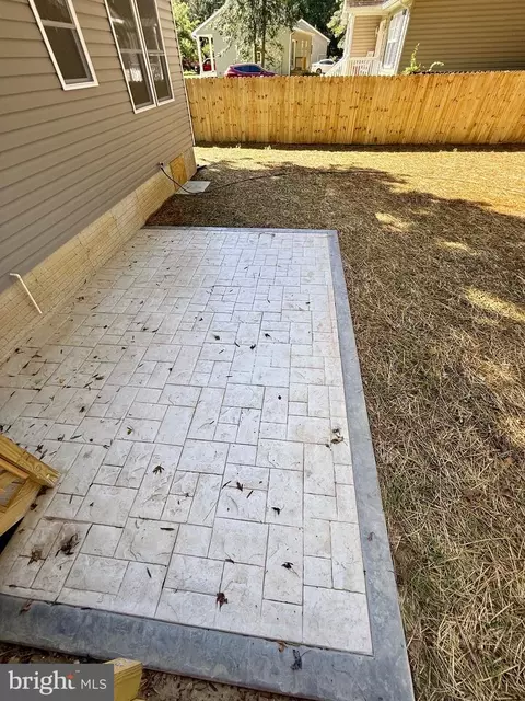 Exterior - 77 Forest Grv, Colonial Beach, VA 22443 photo 11 of 18
