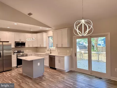 Kitchen - 77 Forest Grv, Colonial Beach, VA 22443 photo 1 of 3