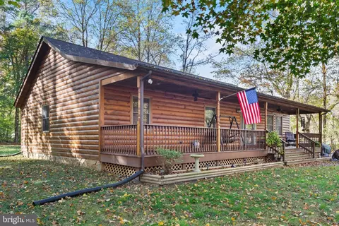 299 Traveller Cir, Montross, VA 22520