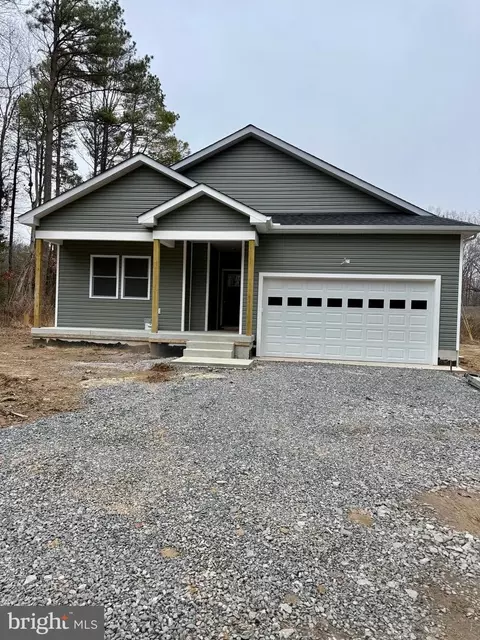 94 Dingley Rd, Montross, VA 22520