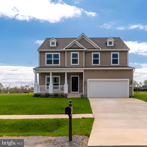 118 Woodmount Dr, Colonial Beach, VA 22443
