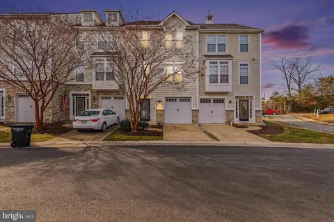504 Monroe Point Dr, Colonial Beach, VA 22443