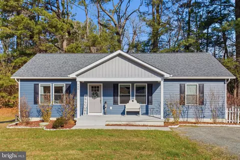 798 S Glebe, Montross, VA 22520
