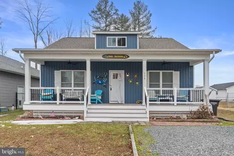 324 3rd St, Colonial Beach, VA 22443