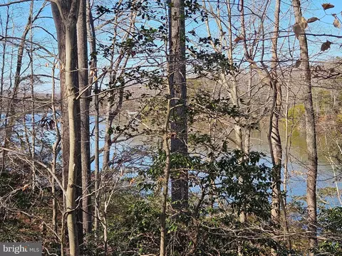 lot11 Greenpoint Landing Rd, Montross, VA 22520